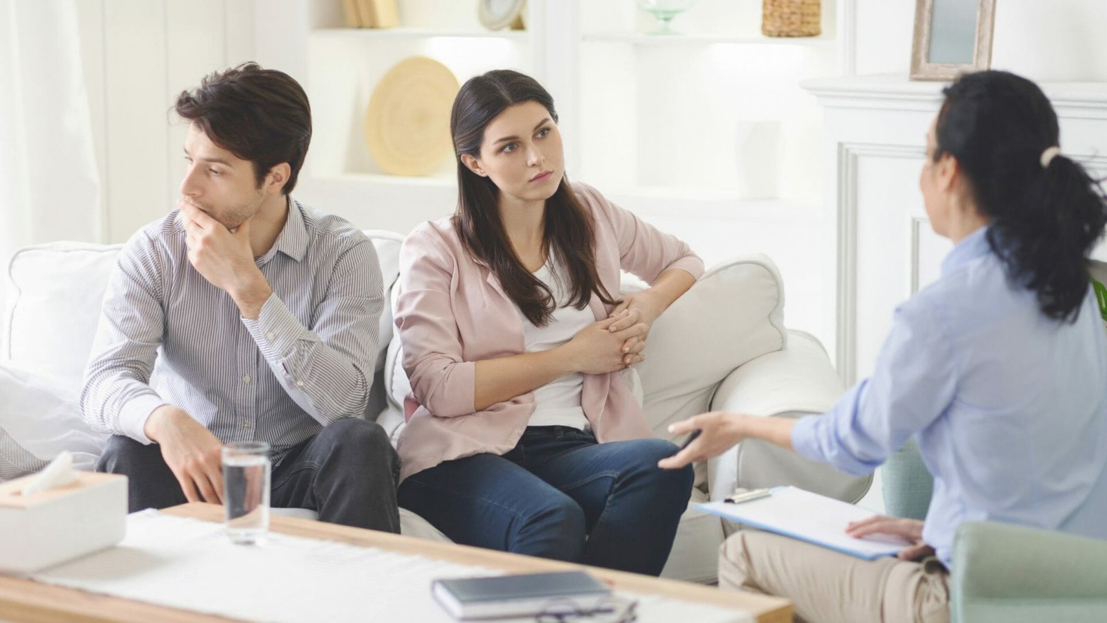 Bệnh nhân và Khách hàng